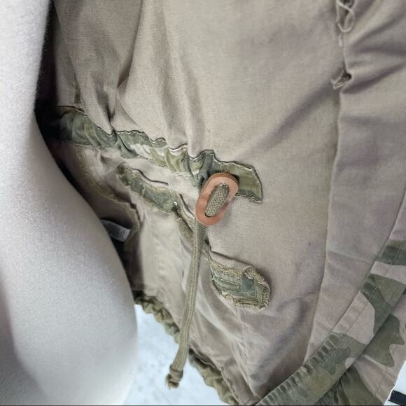 TREASURE & BOND CAMO UTILITY JACKET WOMEN SMALL STREETSTYLE Y2K GRUNGE - Picture 5 of 12